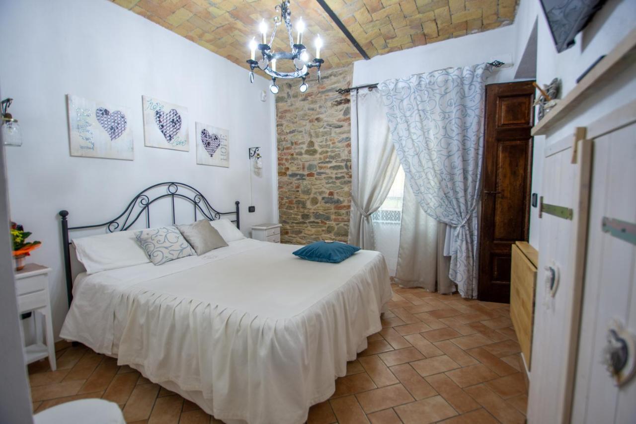 Ca Reginella B&B Diano d'Alba Bagian luar foto